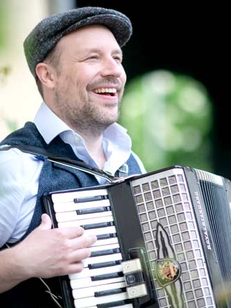 Unterhalter Gernot Danowski